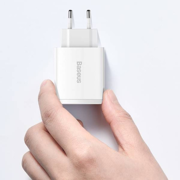 Baseus Compact 2U+C | Ładowarka sieciowa USB-C, 2x USB-A 30W PD QC3.0