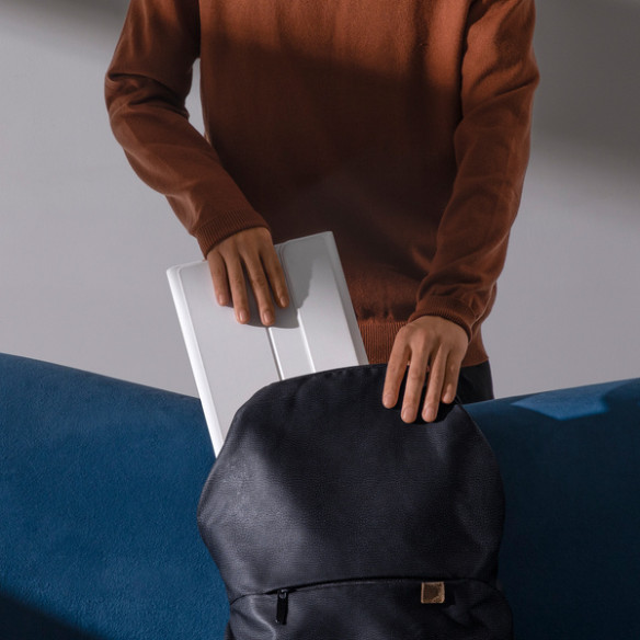 Baseus Brilliance EOL