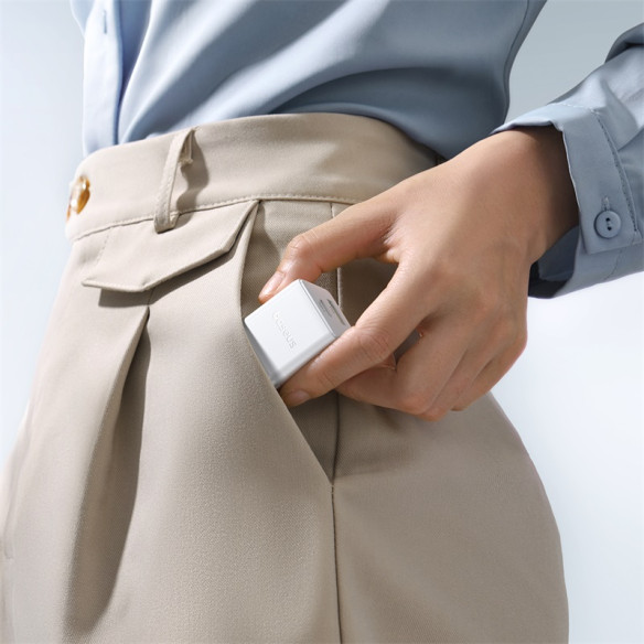 Baseus Palm Szybka Ładowarka Sieciowa C+U 20W EU Moon White