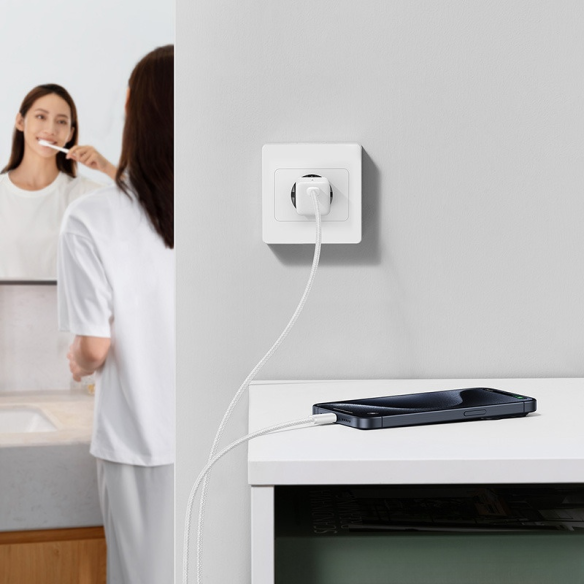 Baseus GaN5 Szybka Ładowarka Sieciowa Mini 1C 30W EU Moon White