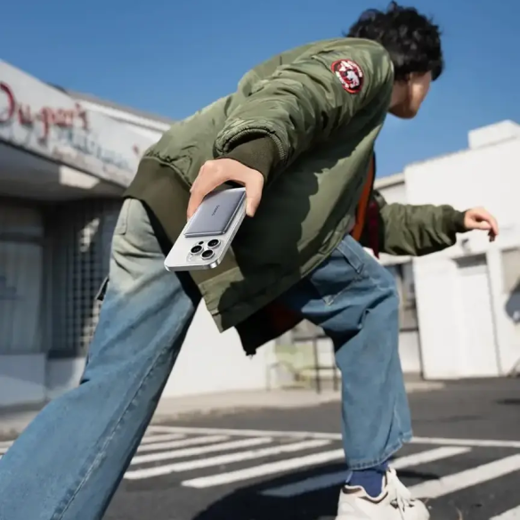 Baseus PicoGo AM41 Ultracienki Magnetyczny Power Bank 5000mAh 20W Space Grey