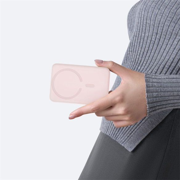 Baseus EnerFill FM11 Ultracienki Magnetyczny Power Bank 10000mAh 22.5W Baby Pink