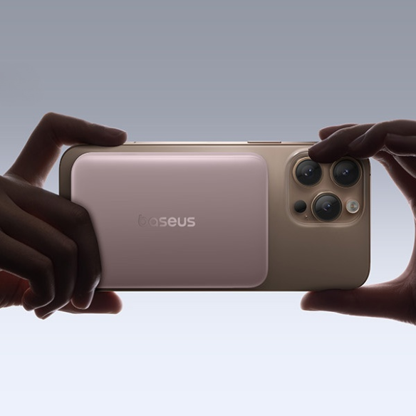 Baseus EnerFill FM11 Ultracienki Magnetyczny Power Bank 10000mAh 22.5W Baby Pink